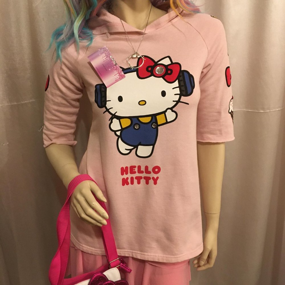 Adorbale cotton candy pink hello kitty hoodie and matching necklace! - Picture 5 of 12